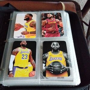 BINDER FULL OF NBA BASKETBALL CARDS ROOKIES & BASE CARDS LOT 200